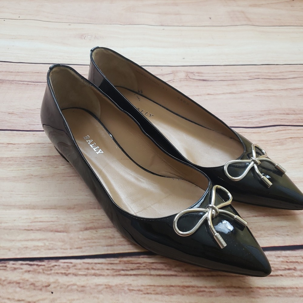 Bally Shoes Womens Size 37 Patent Leather Bow Pointed Toe Flats Made in Italy Dr